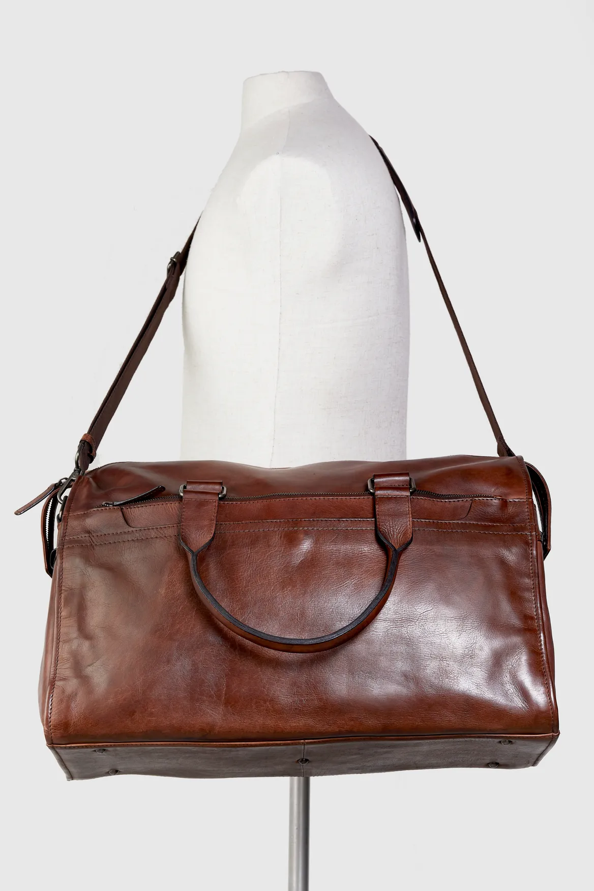 Angus Leather Tall Weekender