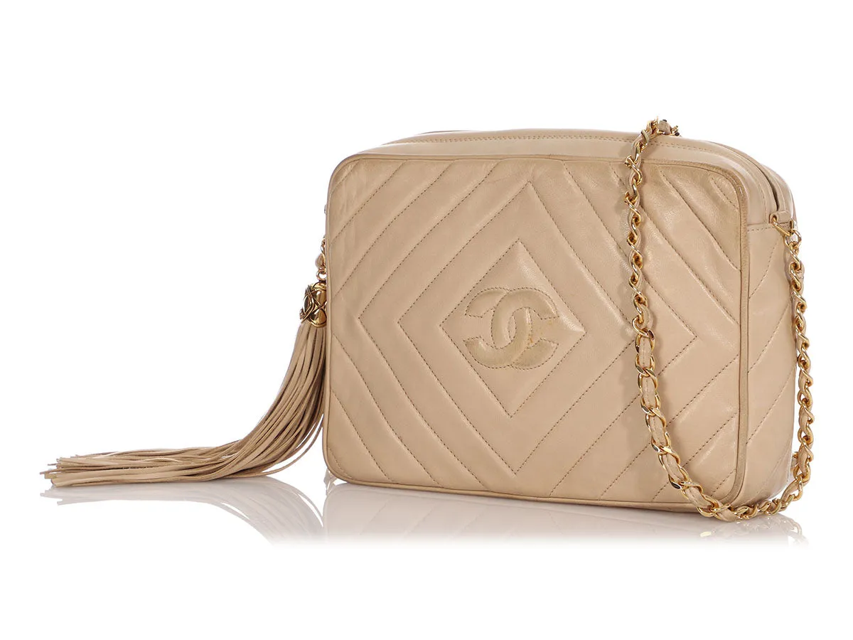 Chanel Vintage Medium Beige Chevron-Quilted Lambskin Camera Bag