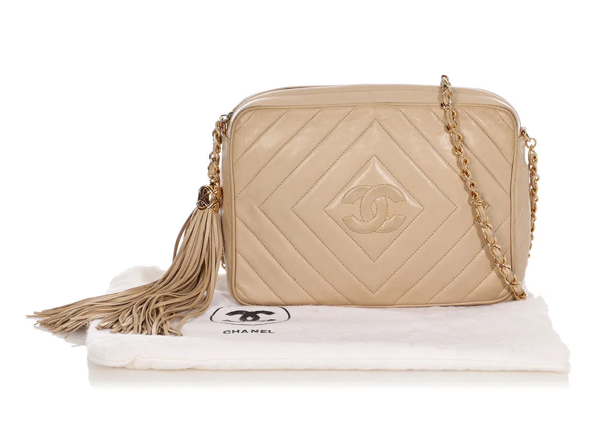 Chanel Vintage Medium Beige Chevron-Quilted Lambskin Camera Bag