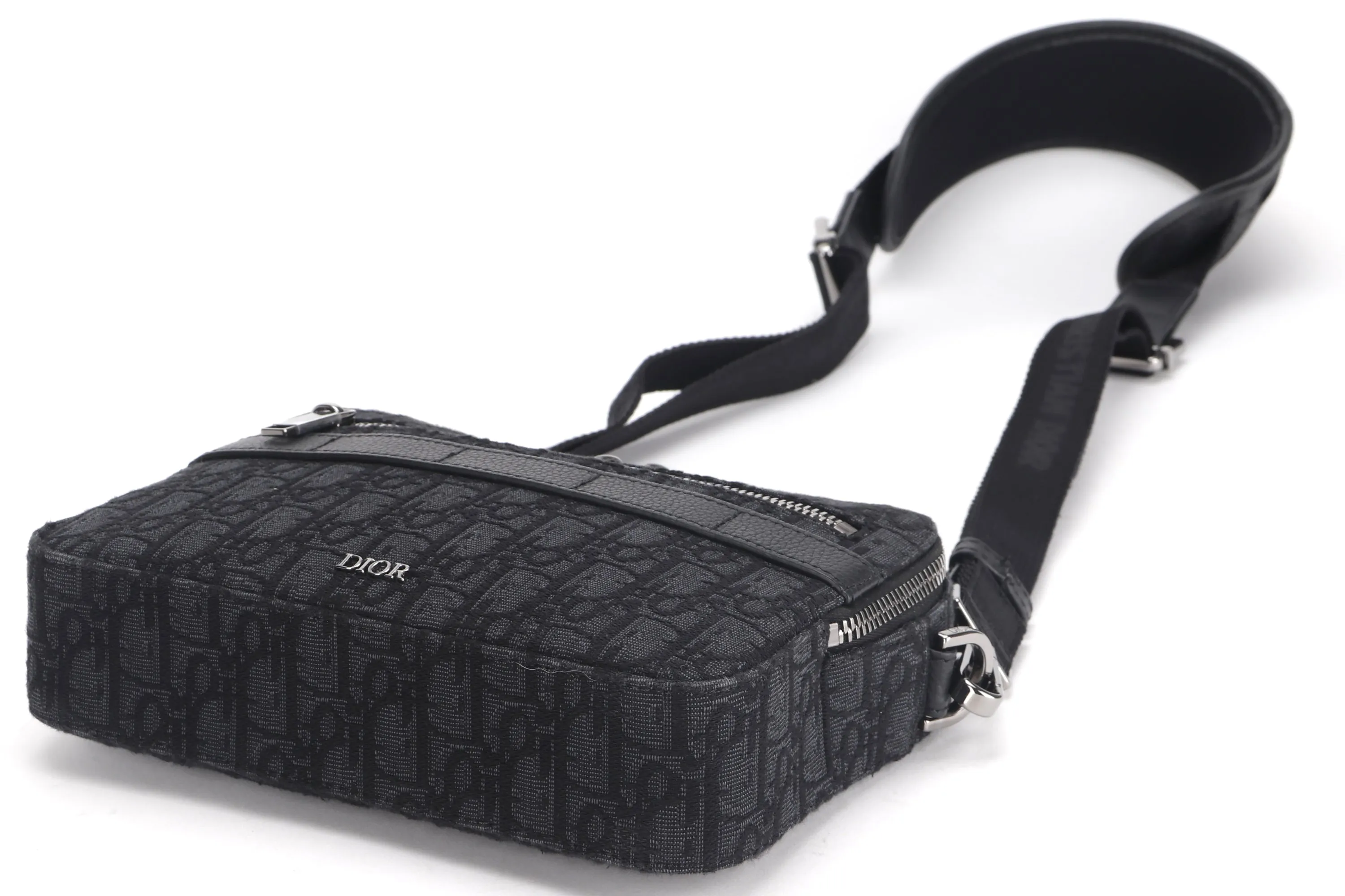 DIOR SAFARI MESSENGER (23-BO-1212) BLACK OBLIQUE JACQUARD SILVER HARDWARE, WITH STRAP, DUST COVER & BOX