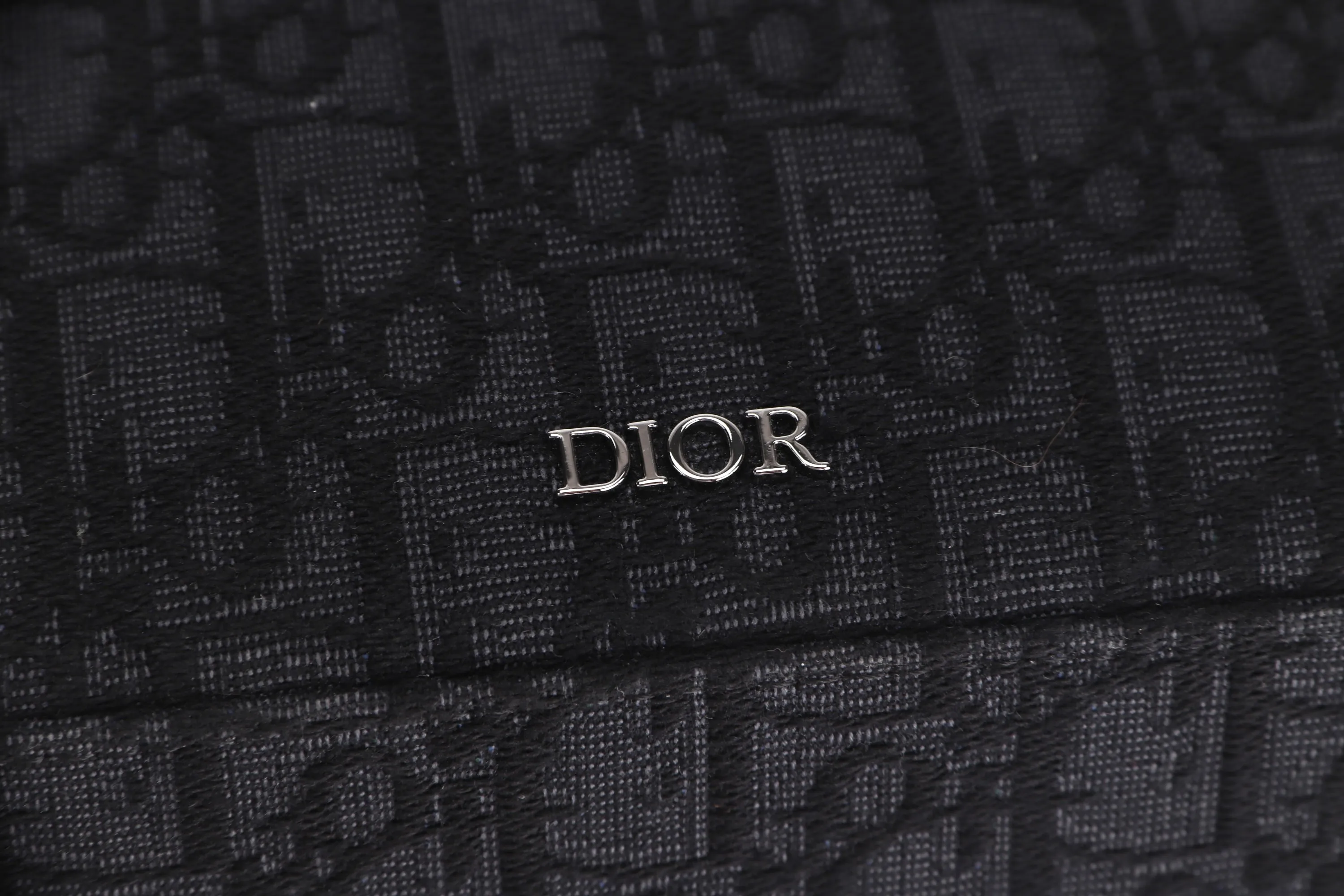 DIOR SAFARI MESSENGER (23-BO-1212) BLACK OBLIQUE JACQUARD SILVER HARDWARE, WITH STRAP, DUST COVER & BOX