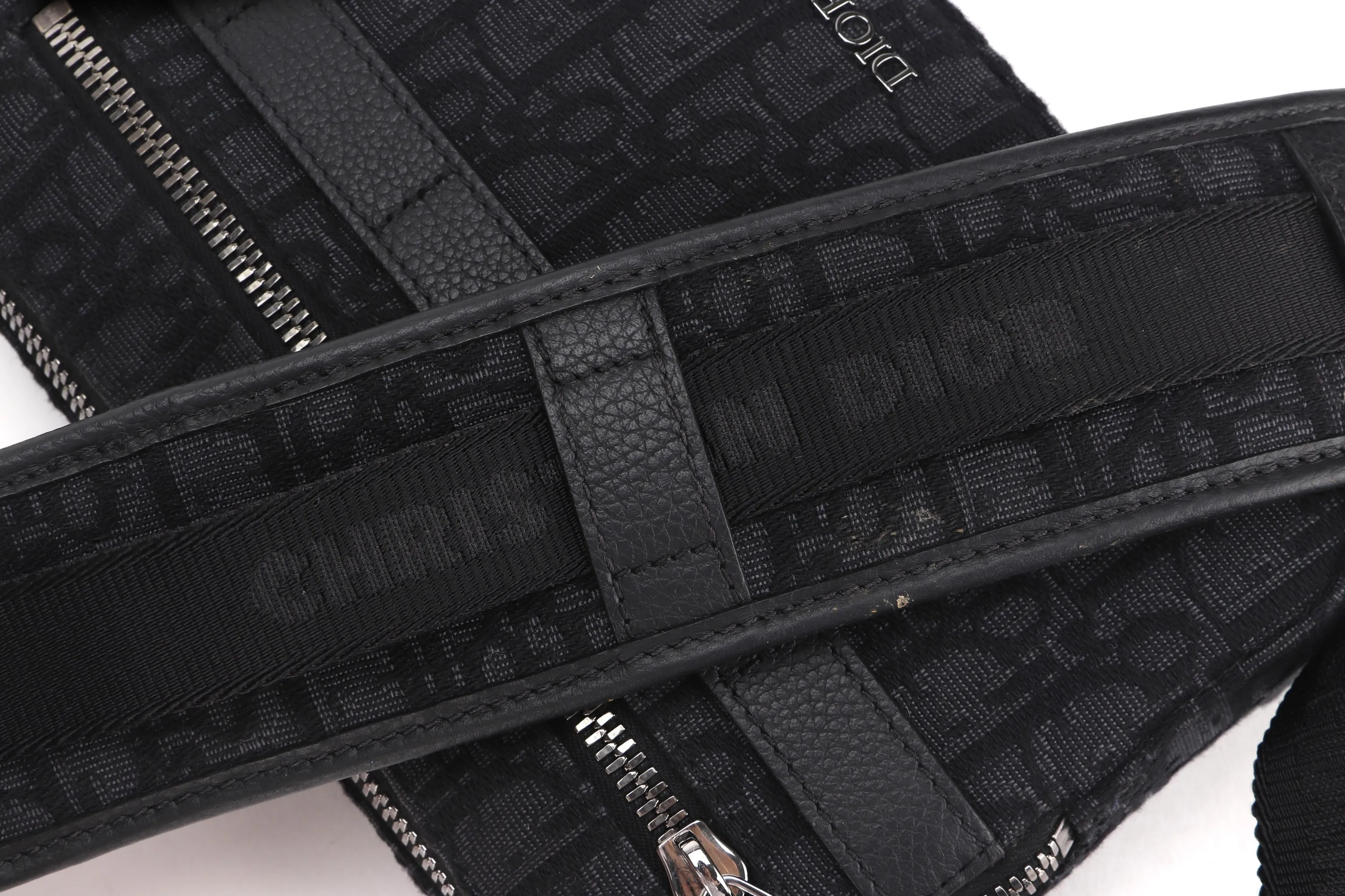 DIOR SAFARI MESSENGER (23-BO-1212) BLACK OBLIQUE JACQUARD SILVER HARDWARE, WITH STRAP, DUST COVER & BOX