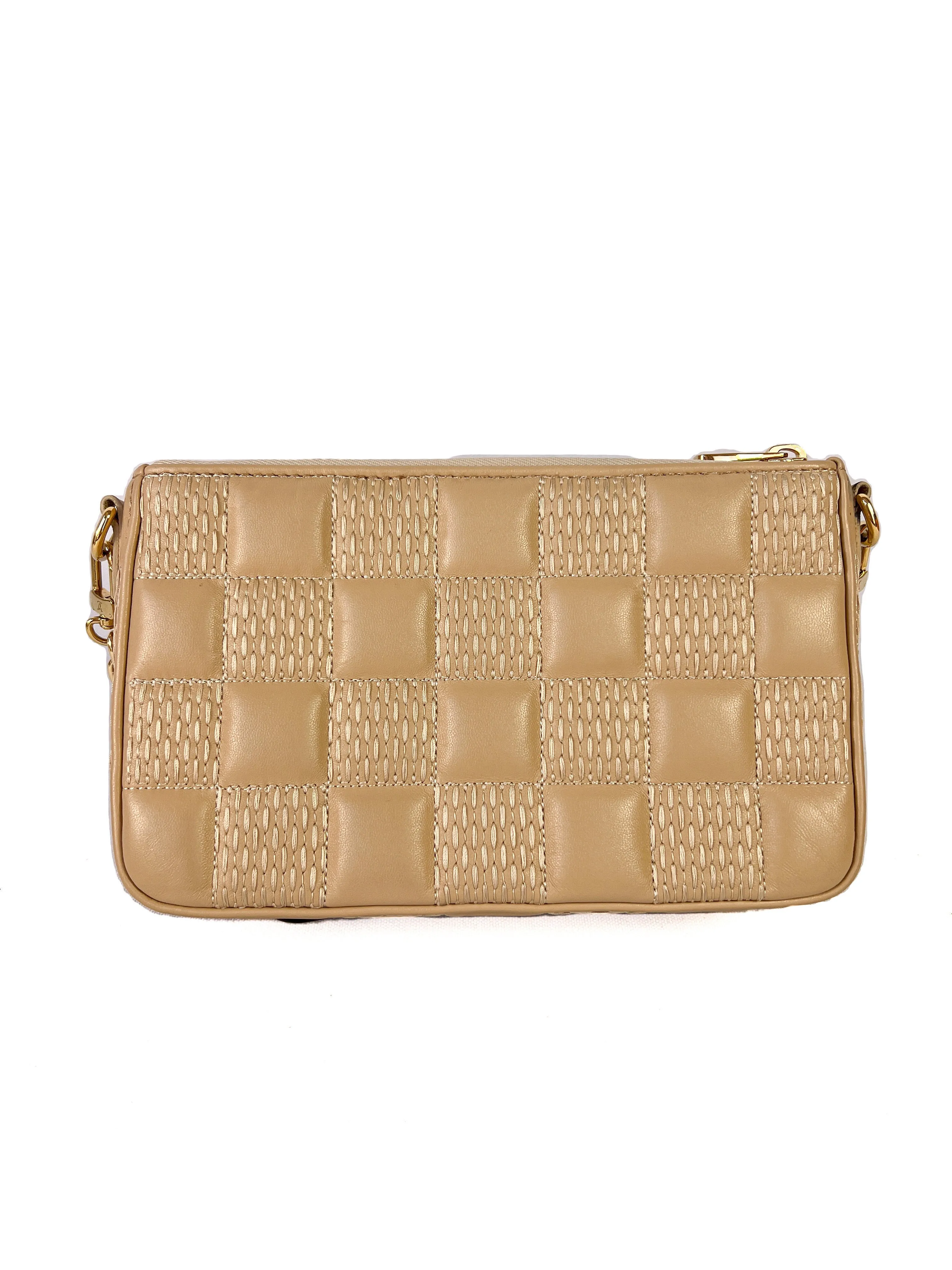 Louis Vuitton beige Troca Pochette (microchip, no date code)