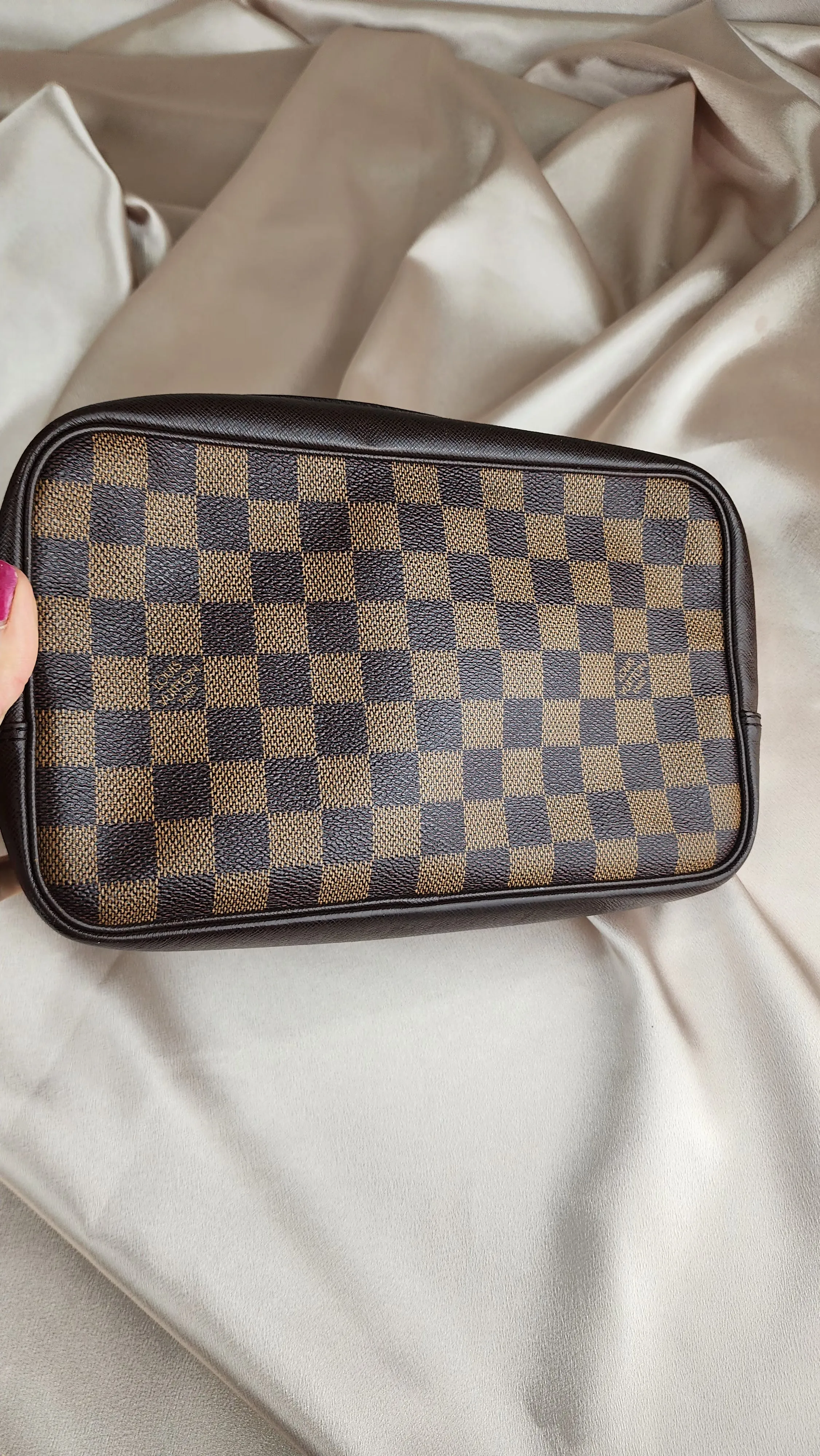 Louis Vuitton Damier Ebene Trousse 25