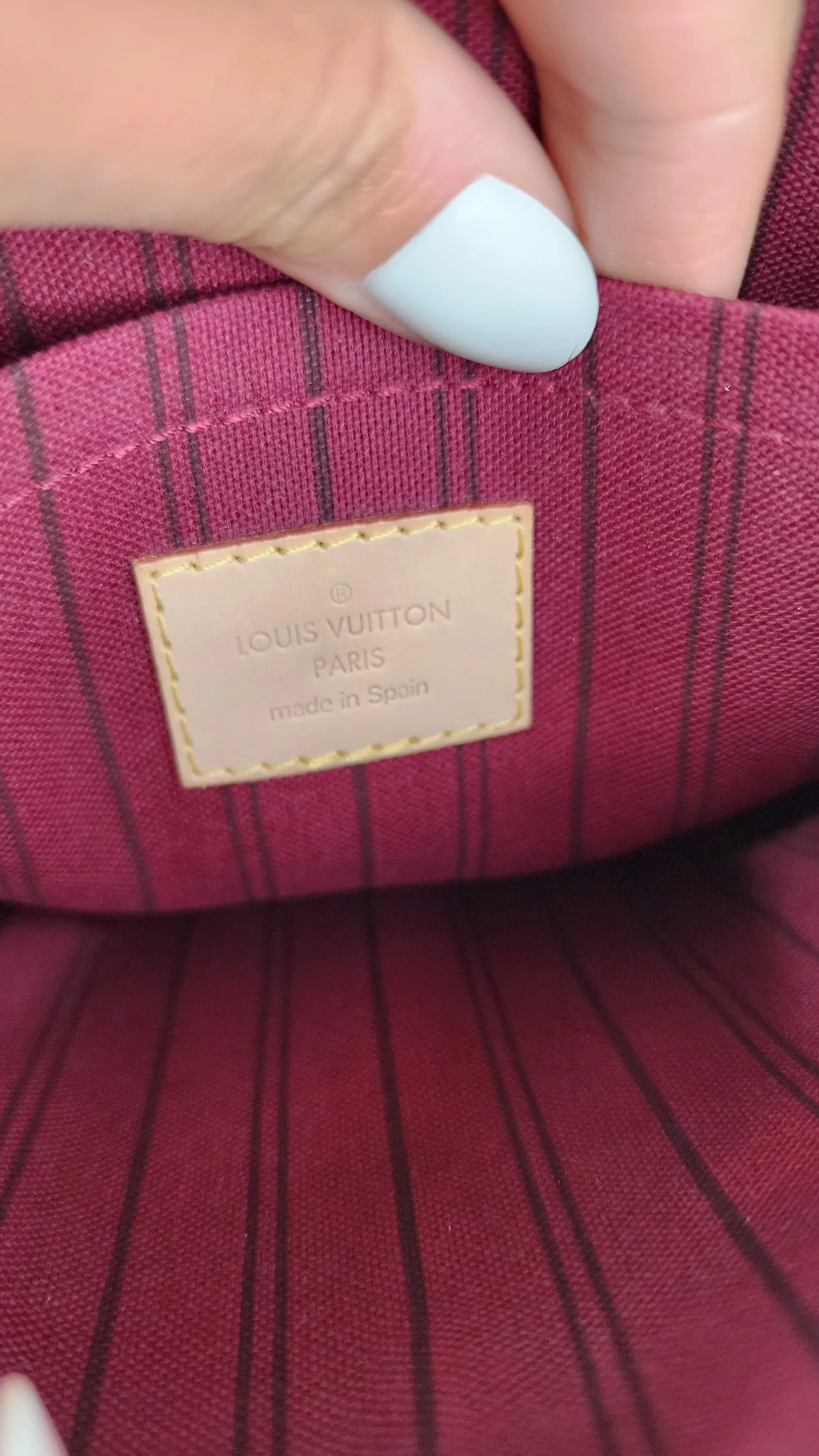 Louis Vuitton Monogram Neverfull MM Pouch - 898