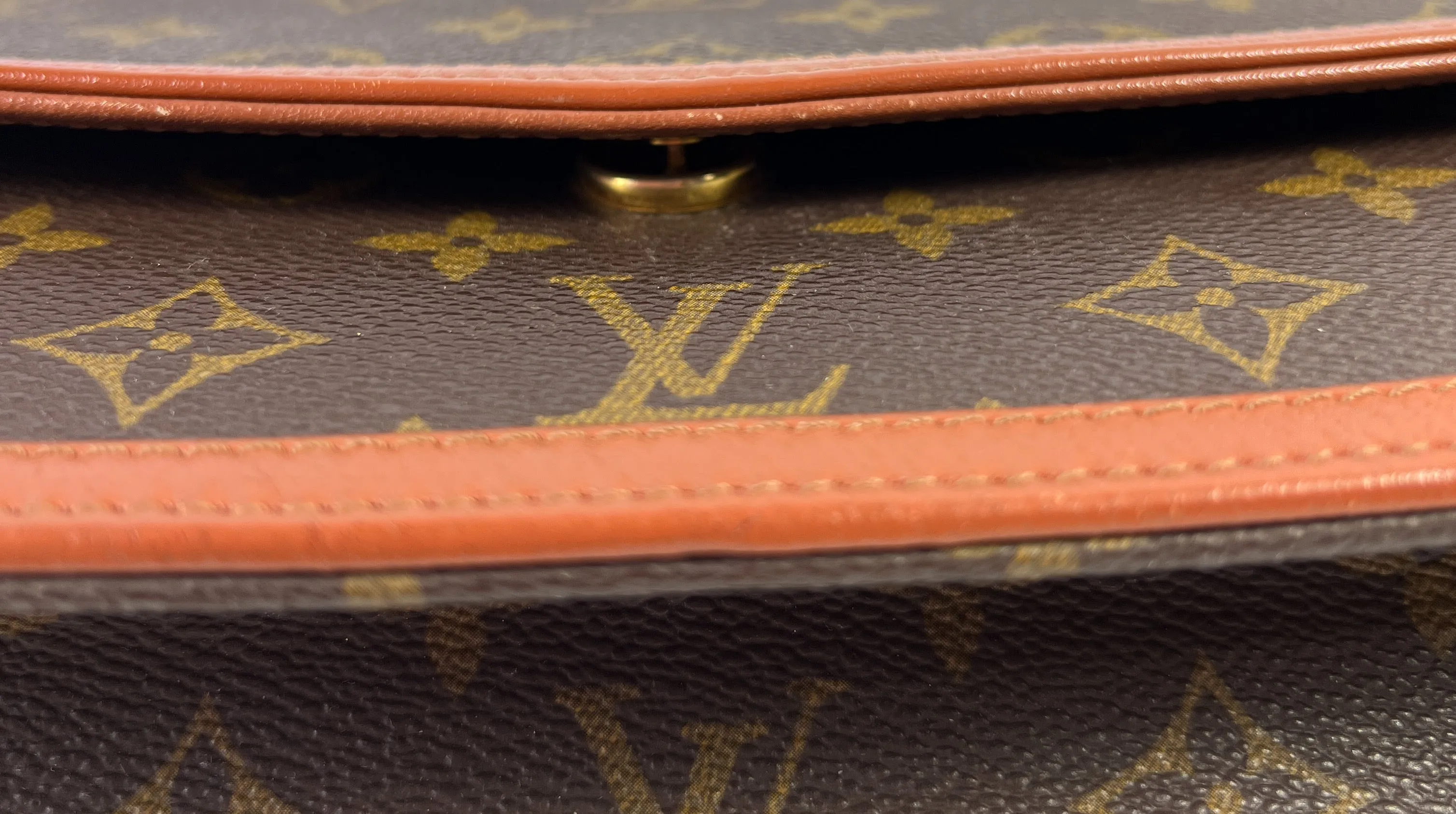 Louis Vuitton monogram pochette dame 29 clutch 1988