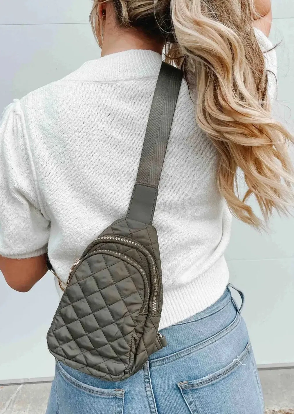 Pinelope Puffer Sling Bag in Olive